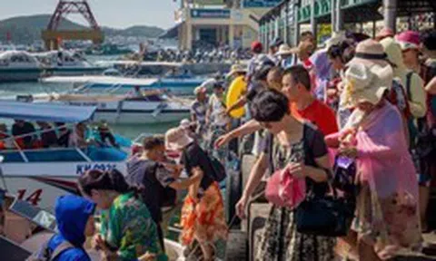 Du khách Trung Quốc nói 'không đủ tiền đi Thái Lan', thời cơ của du lịch Việt Nam đã đến